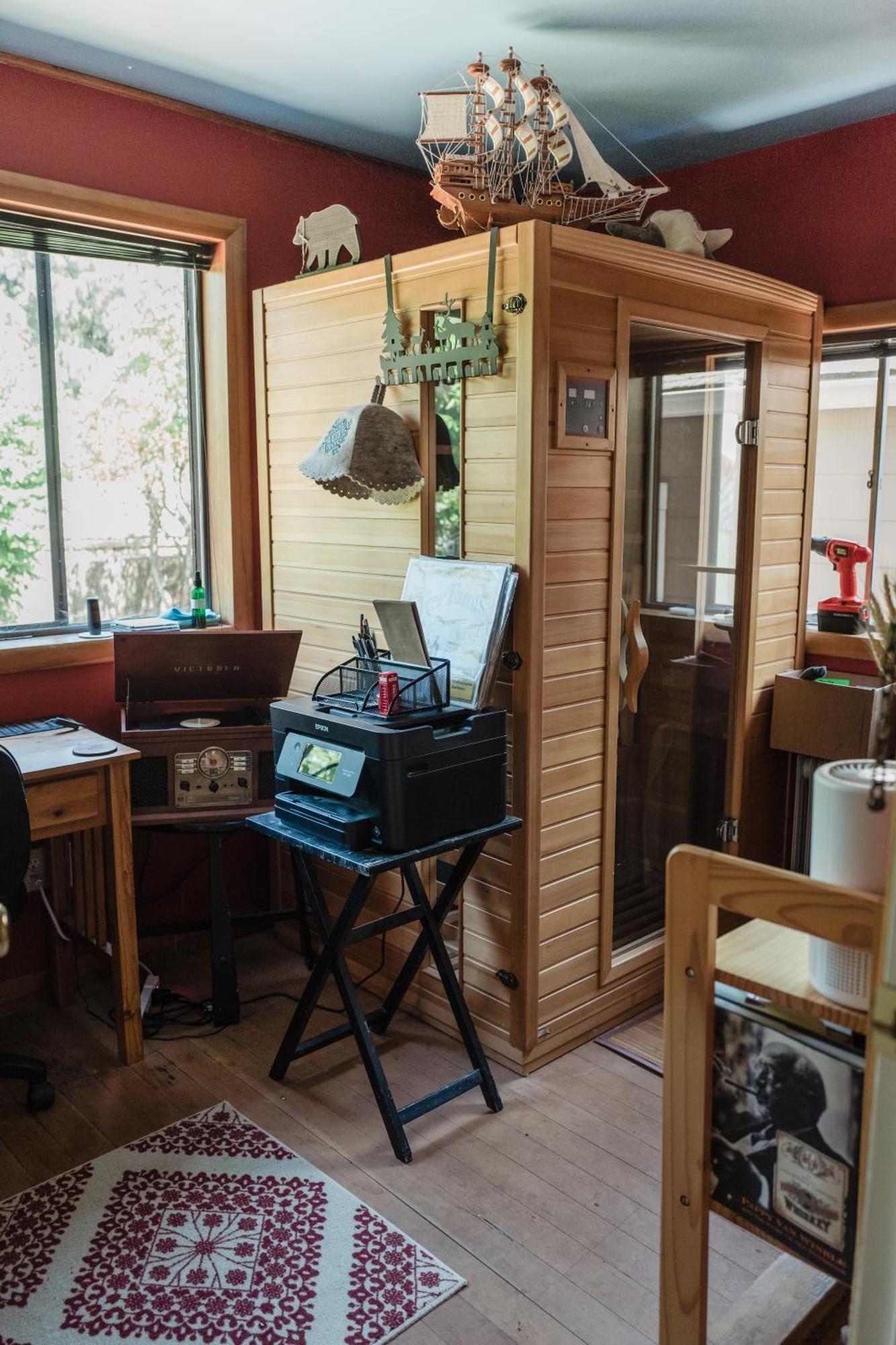 Southeast Portland Comfy & Eclectic Craftsman Home Екстериор снимка